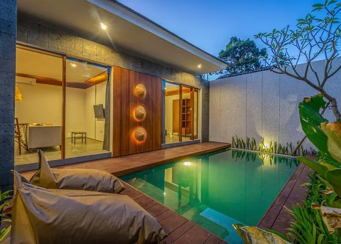 Villa Lavilla Nine Ubud * ウブド