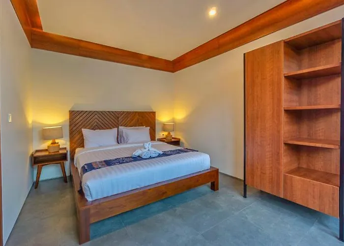 Villa Lavilla Nine Ubud ベッド・アンド・ブレックファスト ウブド